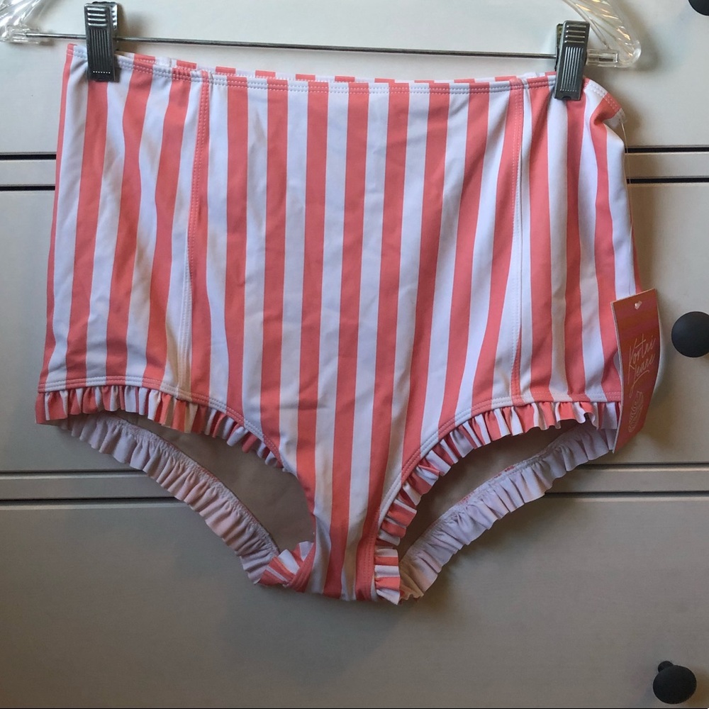 Kortni Jeane XL All Ruffled Up Bottoms NWT